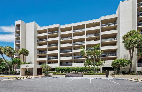 205-1075 Gulf Of Mexico Dr, Longboat Key, FL, 34228-3663 | Card Image