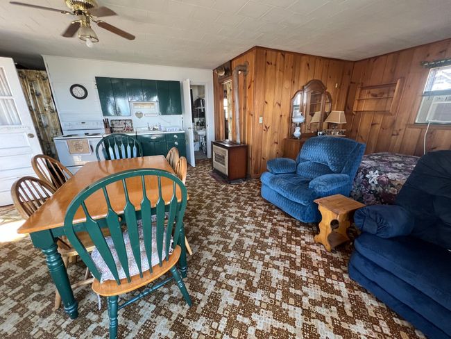 Kitchen long view.JPG | Image 7