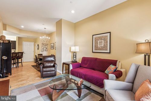 apt-1111-1600 Arch St, PHILADELPHIA, PA, 19103-2020 | Card Image