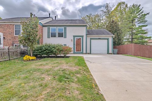 3001 Essington Dr, Dublin, OH, 43017-1761 | Card Image