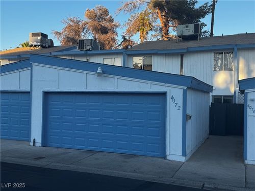4072 Great Plains Way, Las Vegas, NV, 89121-4802 | Card Image