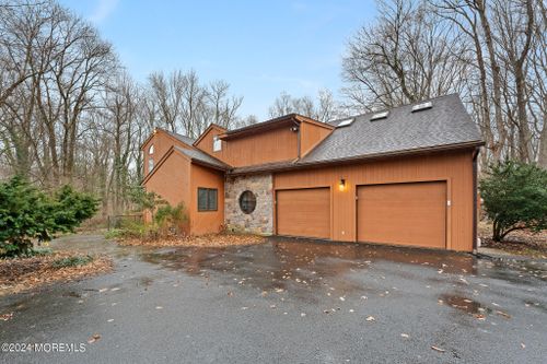 10 Ginger Road, Chesterfield, NJ, 08515 | Card Image