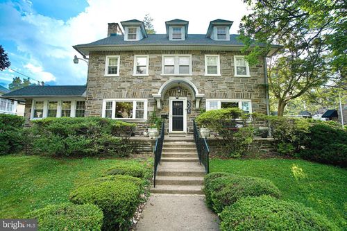 2306 N 52nd St, PHILADELPHIA, PA, 19131-2413 | Card Image