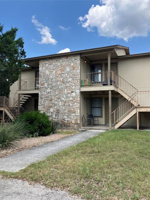 apt-b-20700 Bonanza St, Lago Vista, TX, 78645-5842 | Card Image