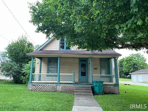 2203 Spring St, New Castle, IN, 47362-3822 | Card Image