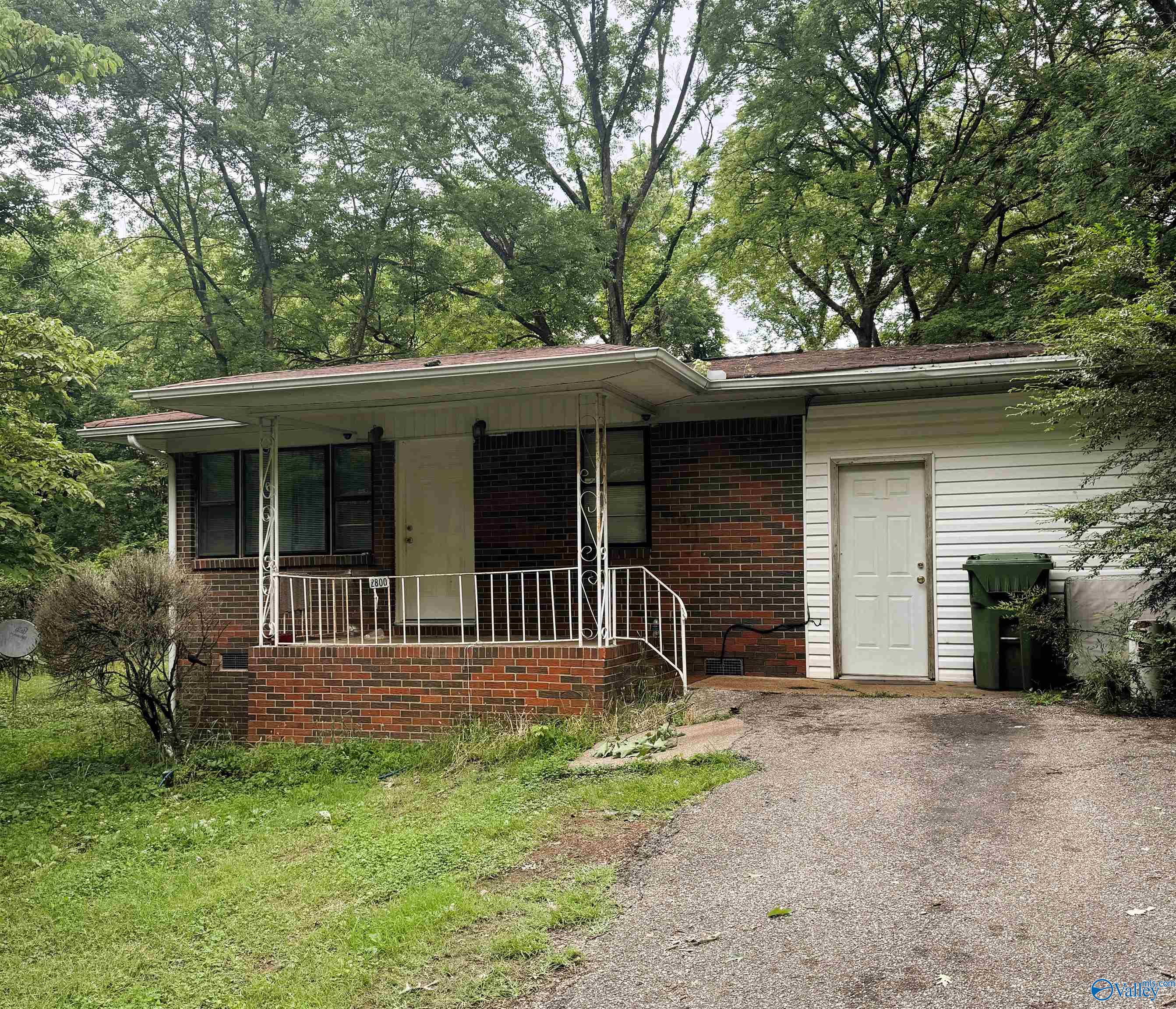 Cave Ave, Huntsville, AL 35810