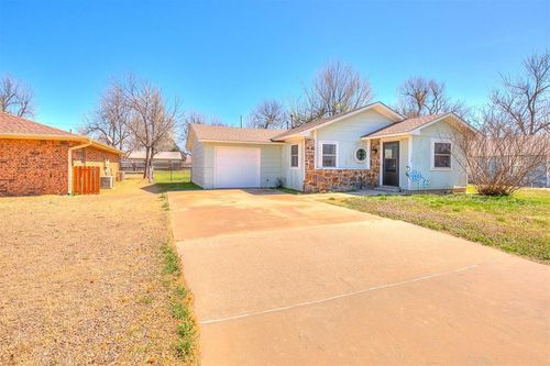 120 N O Ave, El Reno, OK, 73036-3230 | Card Image