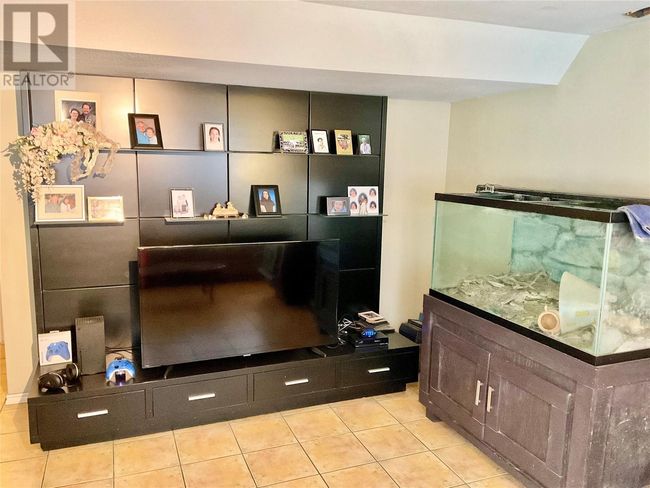 1715 Highway 33, House other with 3 bedrooms, 3 bathrooms and 1 parking in Rock Creek BC | Image 44