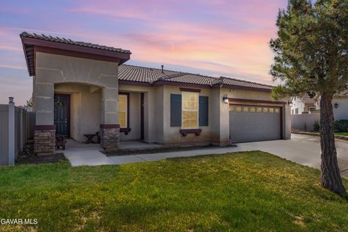 1306 Miranda Ct, Tehachapi, CA, 93561-2363 | Card Image