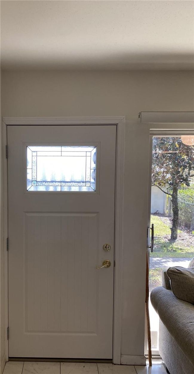 Front Door Interior | Image 6