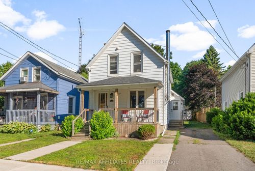 416 Dibble St E, Prescott, ON, K0E1T0 | Card Image