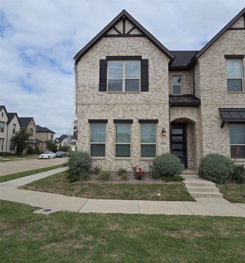 12976 Rockham Ln, Farmers Branch, TX, 75234-4887 | Card Image