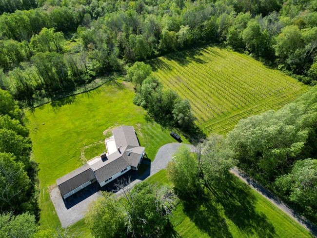 125 Woodchuck Ln, House other with 3 bedrooms, 3 bathrooms and null parking in Harwinton CT | Image 7