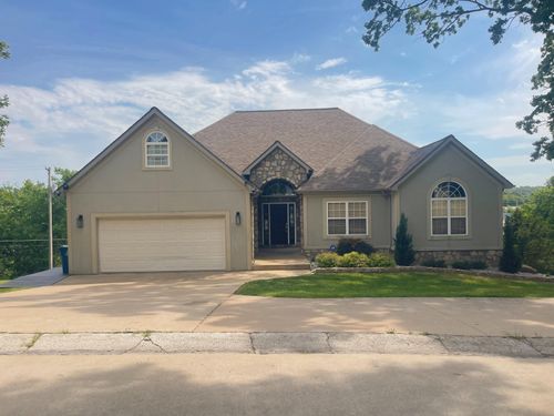 813 Roundup, Neosho, MO, 64850 | Card Image