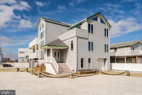 307 13th St, Surf City, NJ, 08008-6406 | Card Image