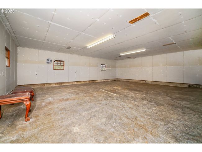 11224 Summit Loop Se, House other with 6 bedrooms, 6 bathrooms and 3 parking in Turner OR | Image 44