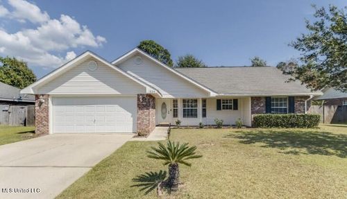 1624 Lori Dr, Ocean Springs, MS, 39564-6040 | Card Image