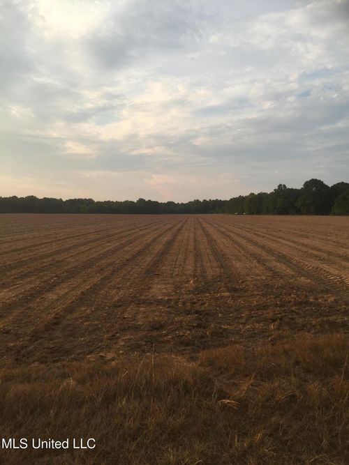 108 Barron Dr, Harrisville, MS, 39082-4114 | Card Image