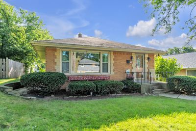 3370 S Strothmann Dr, House other with 3 bedrooms, 1 bathrooms and null parking in Greenfield WI | Image 2