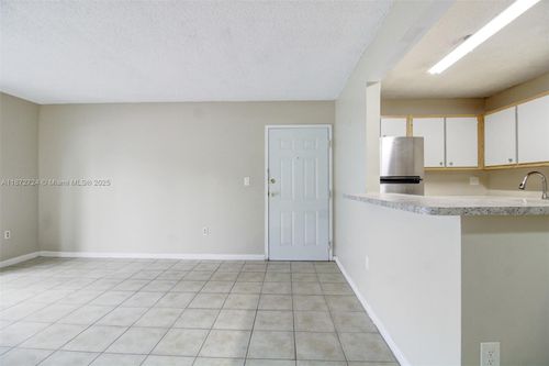 apt-108-7110 Nw 179th St, Hialeah, FL, 33015-5459 | Card Image