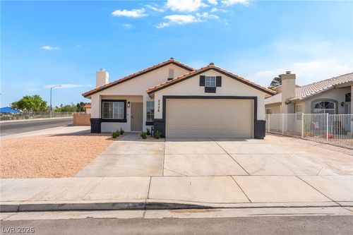 2236 Shatz Street, Las Vegas, NV, 89156 | Card Image