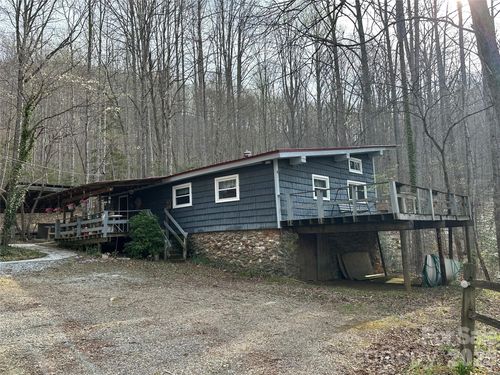 440 Holly Falls Ln, Sylva, NC, 28779-7068 | Card Image