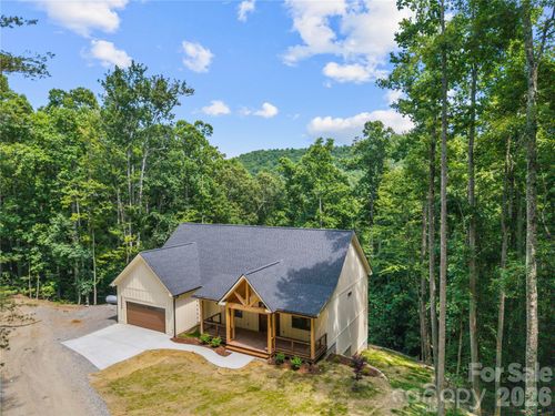 210 Hickory Tree Ln, Hendersonville, NC, 28739 | Card Image