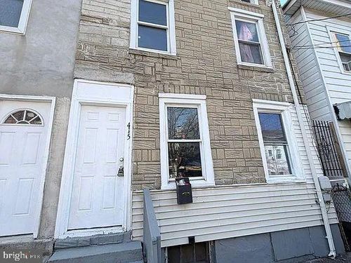 1-415 Hudson St, Trenton, NJ, 08611-1520 | Card Image