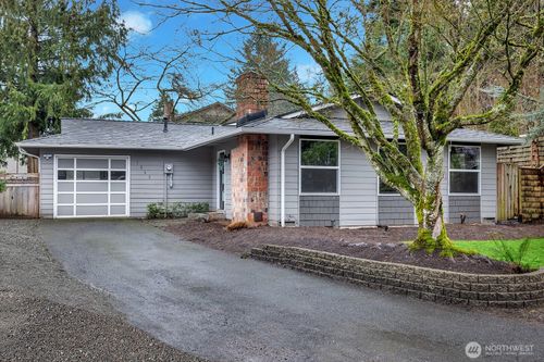 7843 Ne 146th St, Kenmore, WA, 98028-4670 | Card Image