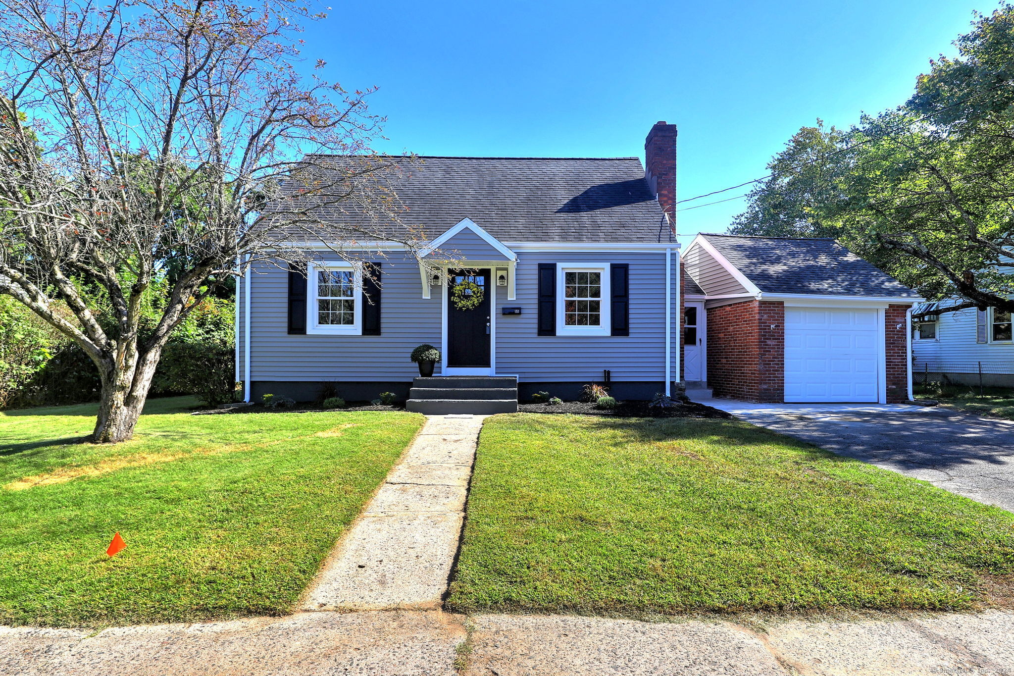 Bayberry Dr, Bristol, CT 06010