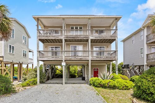3759 Island Dr, N Topsail Beach, NC, 28460-8207 | Card Image