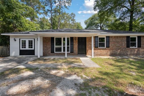 1021 Walnut Ct, Springfield, GA, 31329-9237 | Card Image