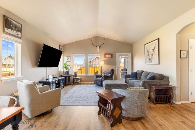 5525 May Fly St, House other with 3 bedrooms, 2 bathrooms and null parking in Bozeman MT | Image 22