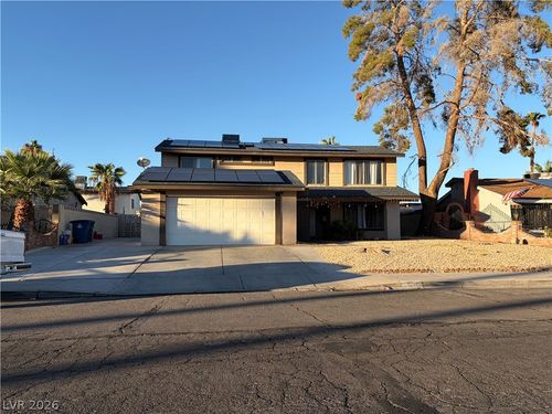 3116 Palora Ave, Las Vegas, NV, 89121-2224 | Card Image