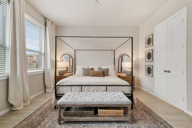 On suite bath connects into primary. | Image 17