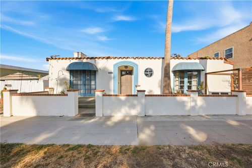 906 Termino Ave, Long Beach, CA, 90804-5438 | Card Image