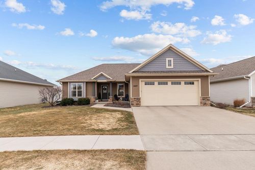 3427 Tulip Trail, LITTLE CHUTE, WI, 54913 | Card Image