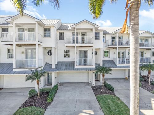 135 Bath Club Cir, NORTH REDINGTON BEACH, FL, 33708-1574 | Card Image