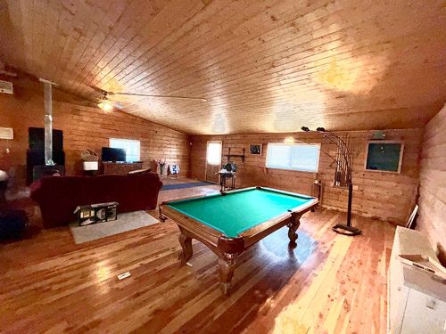 64 Straight Arrow Rd, El Prado, NM, 87529-4001 | Card Image