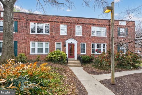 395-1719 N Troy St, ARLINGTON, VA, 22201-3221 | Card Image