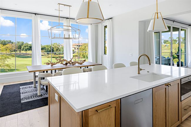 UNIT-14 - 350 O Connor Ridge Blvd, Condo with 4 bedrooms, 3 bathrooms and null parking in Irving TX | Image 16