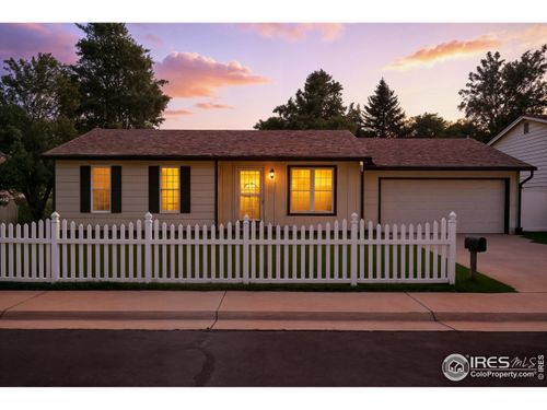 946 W Willow St, Louisville, CO, 80027-1040 | Card Image