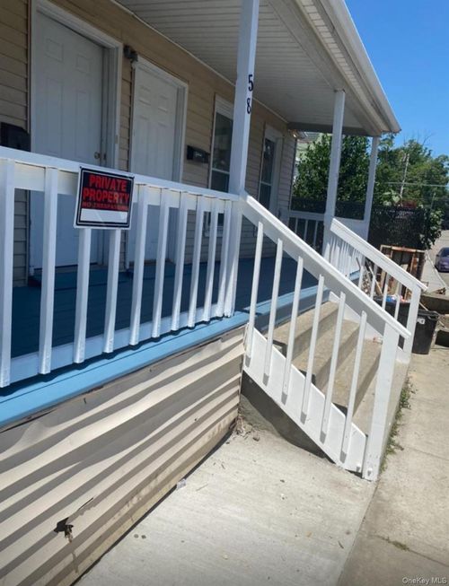 58 State St, Ossining, NY, 10562-5427 | Card Image