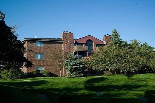 m-1340 Brook St, St. Charles, IL, 60174-1652 | Card Image