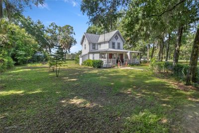 305 Atlantic Avenue, House other with 3 bedrooms, 1 bathrooms and null parking in Interlachen FL | Image 3