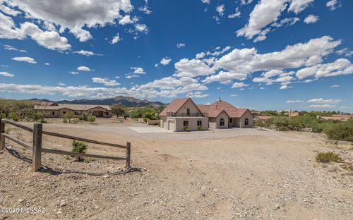 241 N Suntan Dr, Vail, AZ, 85641-8832 | Card Image