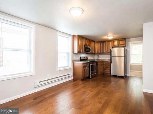 3-2528 N 5th St, PHILADELPHIA, PA, 19133-2650 | Card Image