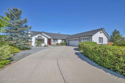 2712 Wildhorse Ln, Minden, NV, 89423-8830 | Card Image