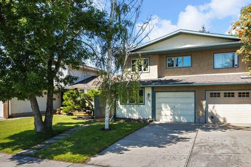 153 Mckinnon Cres Ne, Calgary, AB, T2E7B6 | Card Image