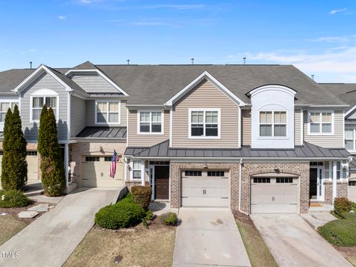 2821 Casona Way, Raleigh, NC, 27616-5590 | Card Image